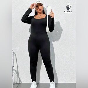 Plus Size Women's Solid Color Slim Fit Jumpsuit